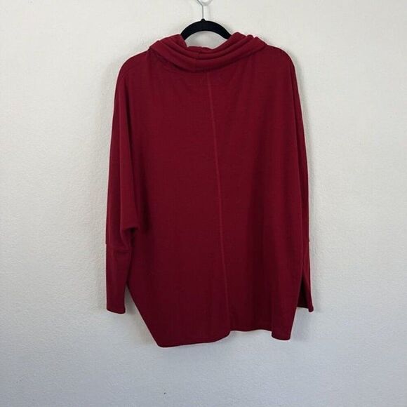 Kate & Mallory Red Stretch Rayon Dolman Sleeved Tulip Wrap Knit Pullover Size XL - Picture 3 of 10